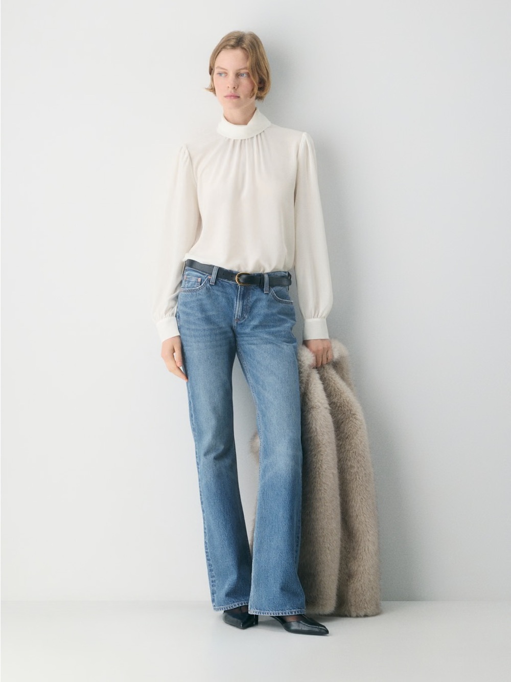 Aritzia Wilfred Piano Feminine Romantic Formal Blouse Size M